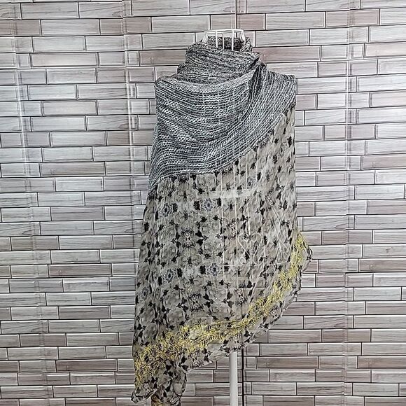 Collection Eighteen summer scarf One Size - Picture 4 of 12